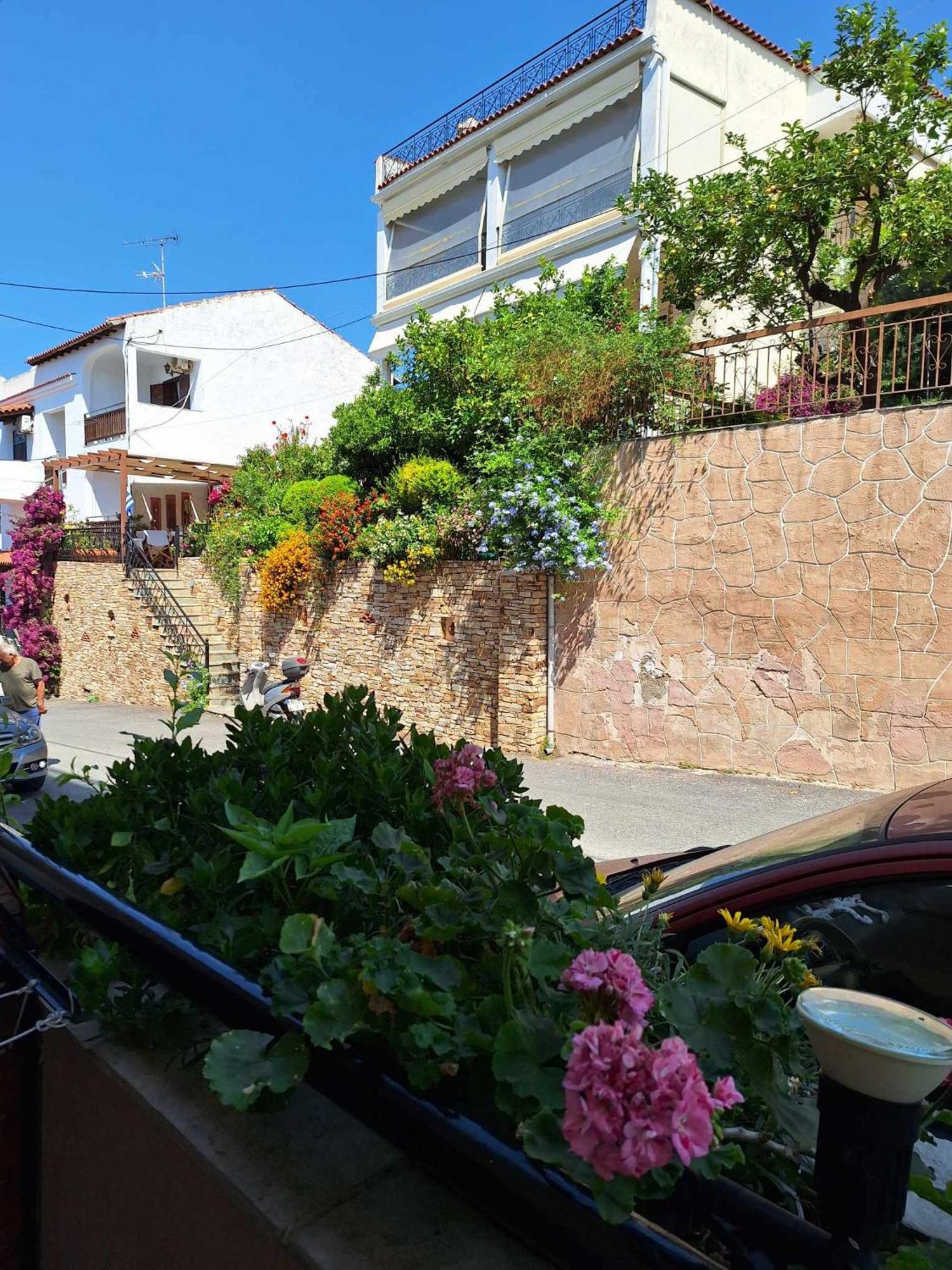 Akrotiri Hotel Neos Marmaras Buitenkant foto